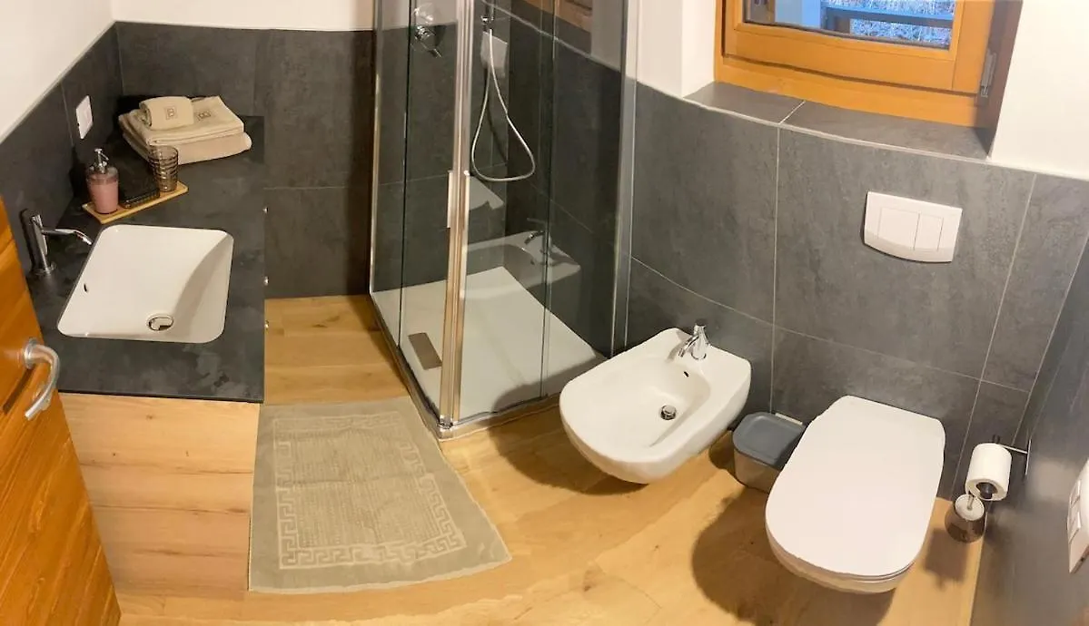 Elegant Padrio Apartment Passoaprica Le Bratte Италия